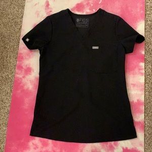 Super cute FIGS XXS Catarina one-pocket black top